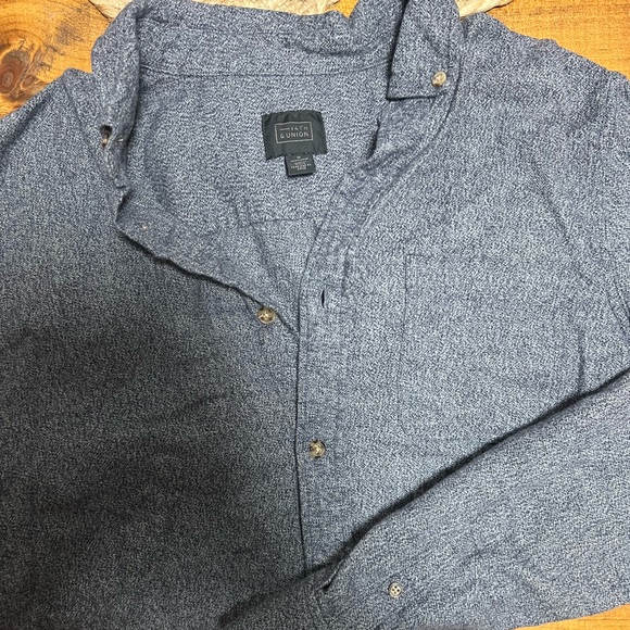 Men’s button down - Picture 1 of 2
